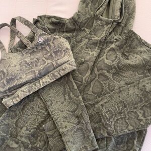 Reptile Patterned Hoodie and Sports Bra Set